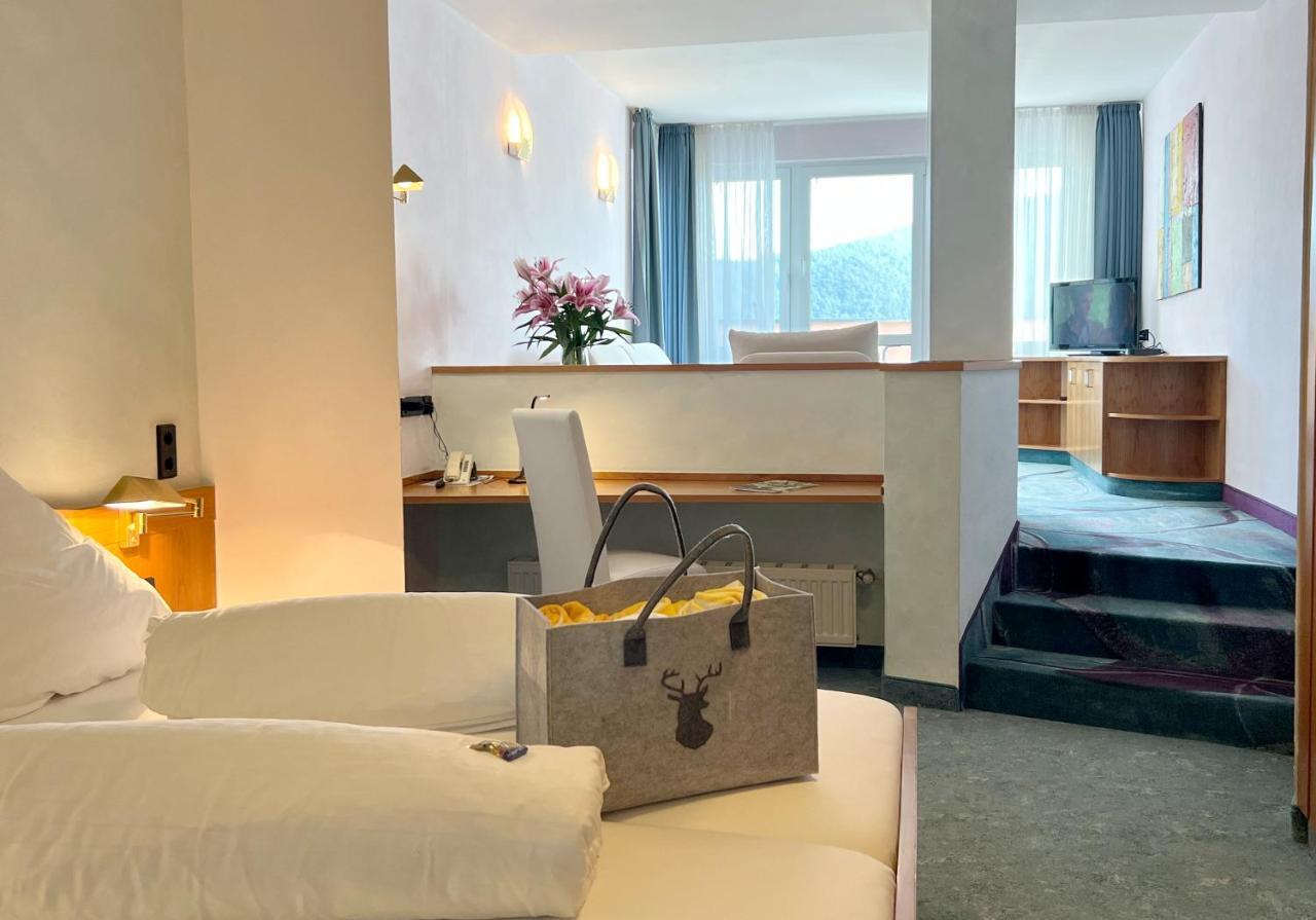 Hotel Am Hirschhorn - Wellness - Spa - And More Wilgartswiesen Eksteriør billede